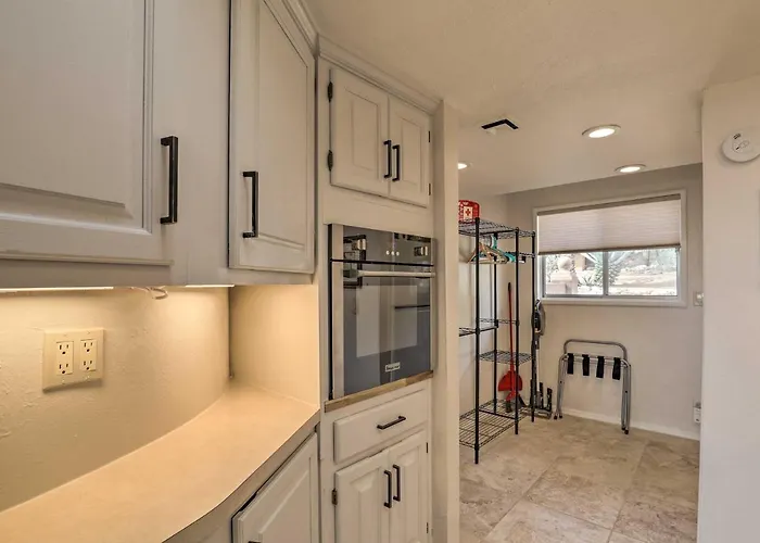 Near Golf Mtn-view In Tucson! * Tucson